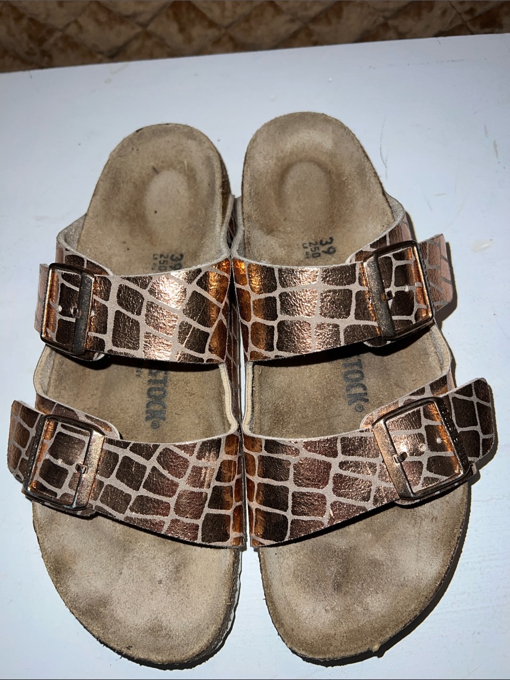 Croc Embossed Double-Buckle Slide Sandals - Metallic Copper